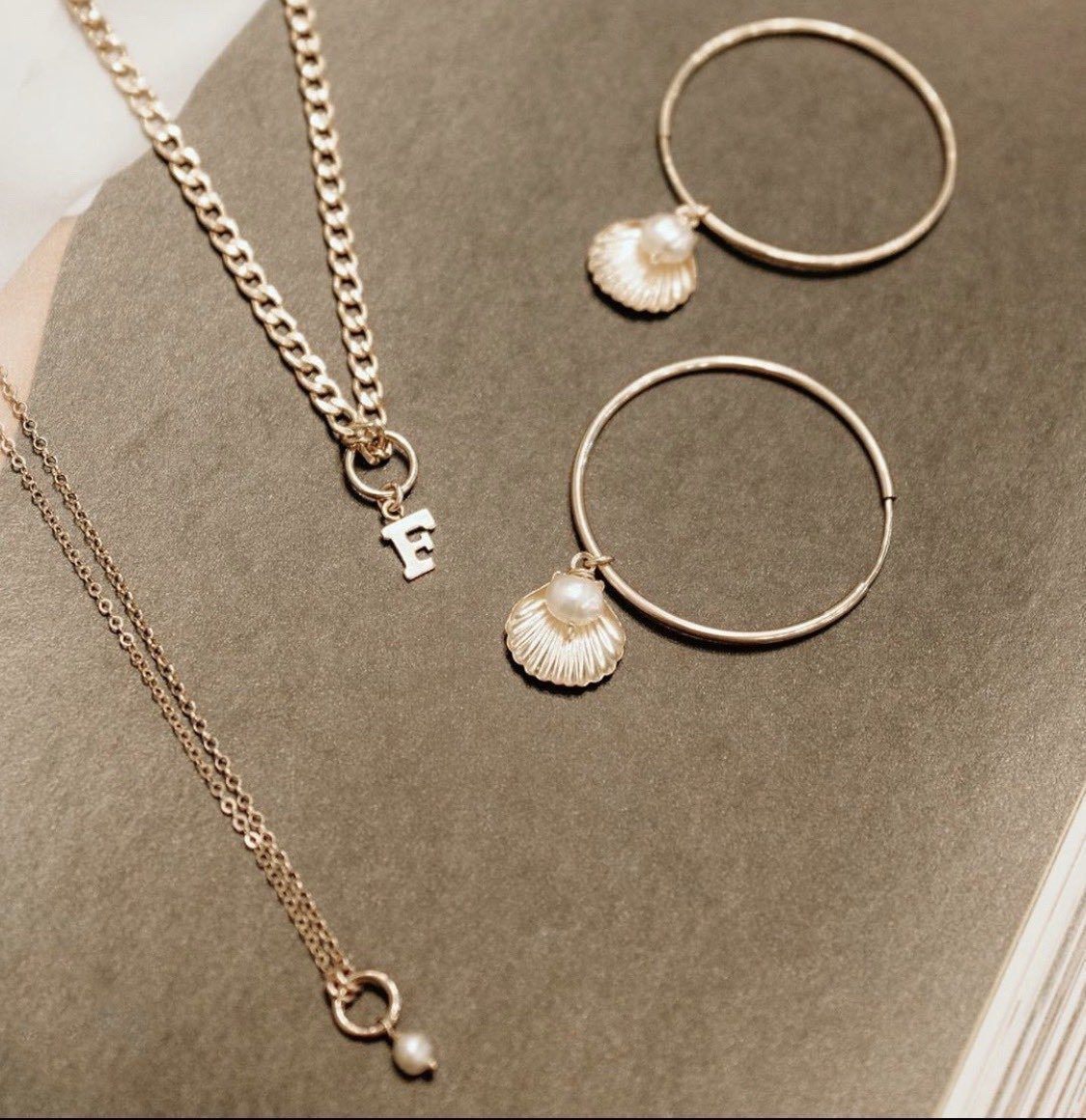 Everything You Could Ever Want to Know About the Different Types of Gold Jewelry