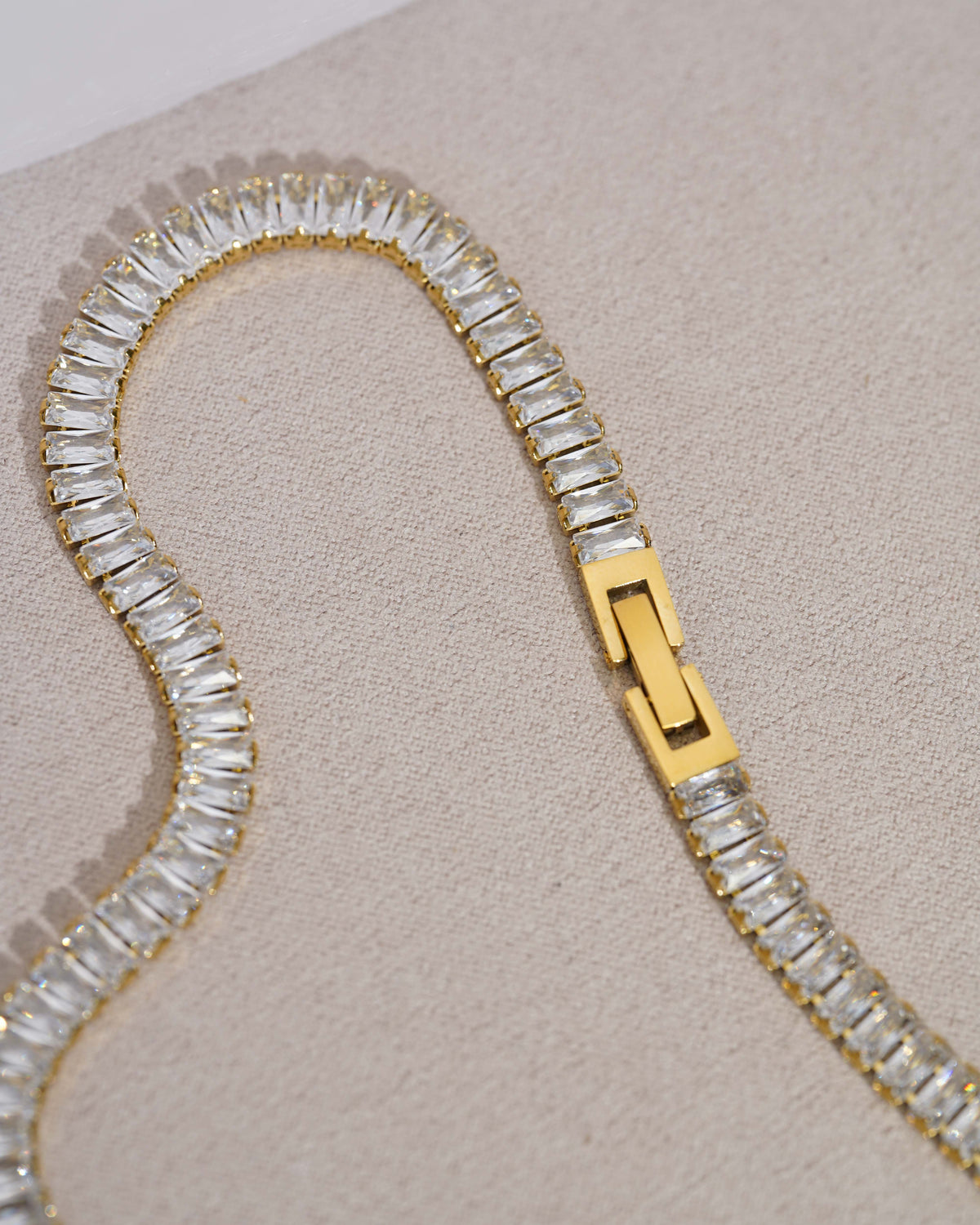 Irun Necklace
