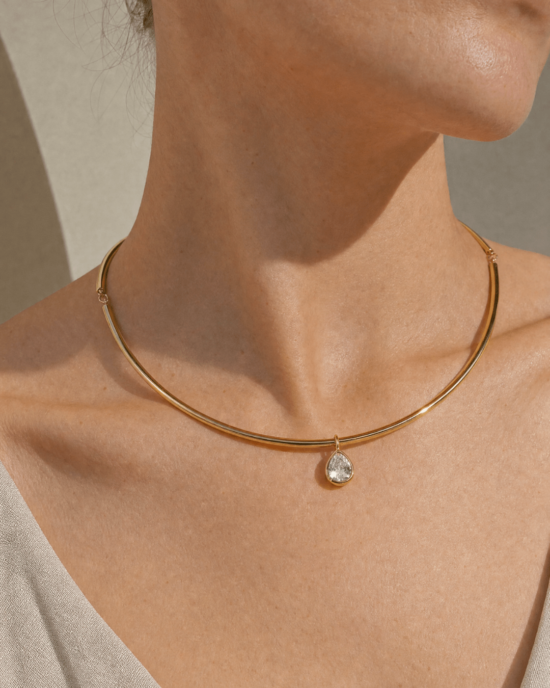 Oliver Drop Collar