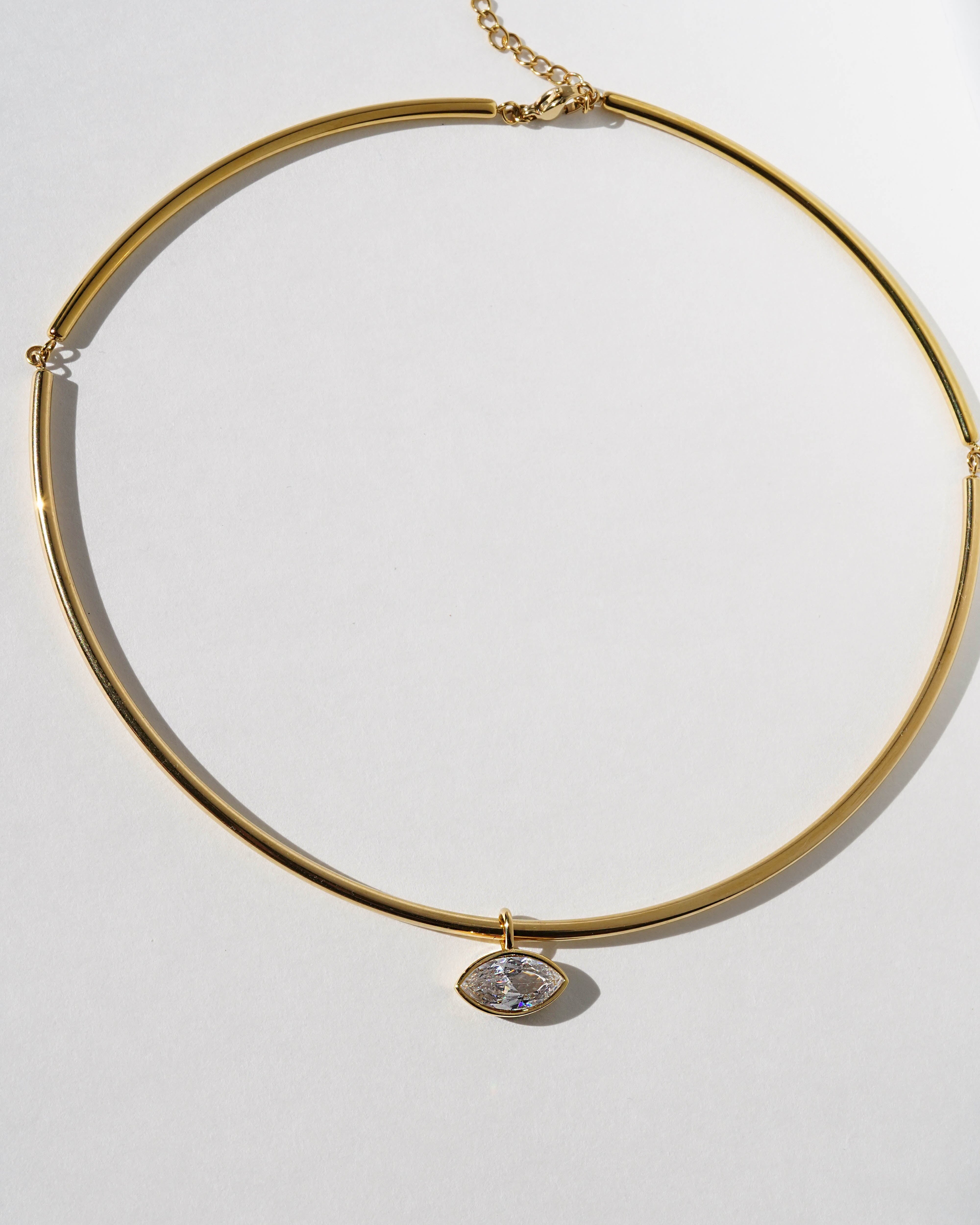 Oliver Duke Marquise Collar