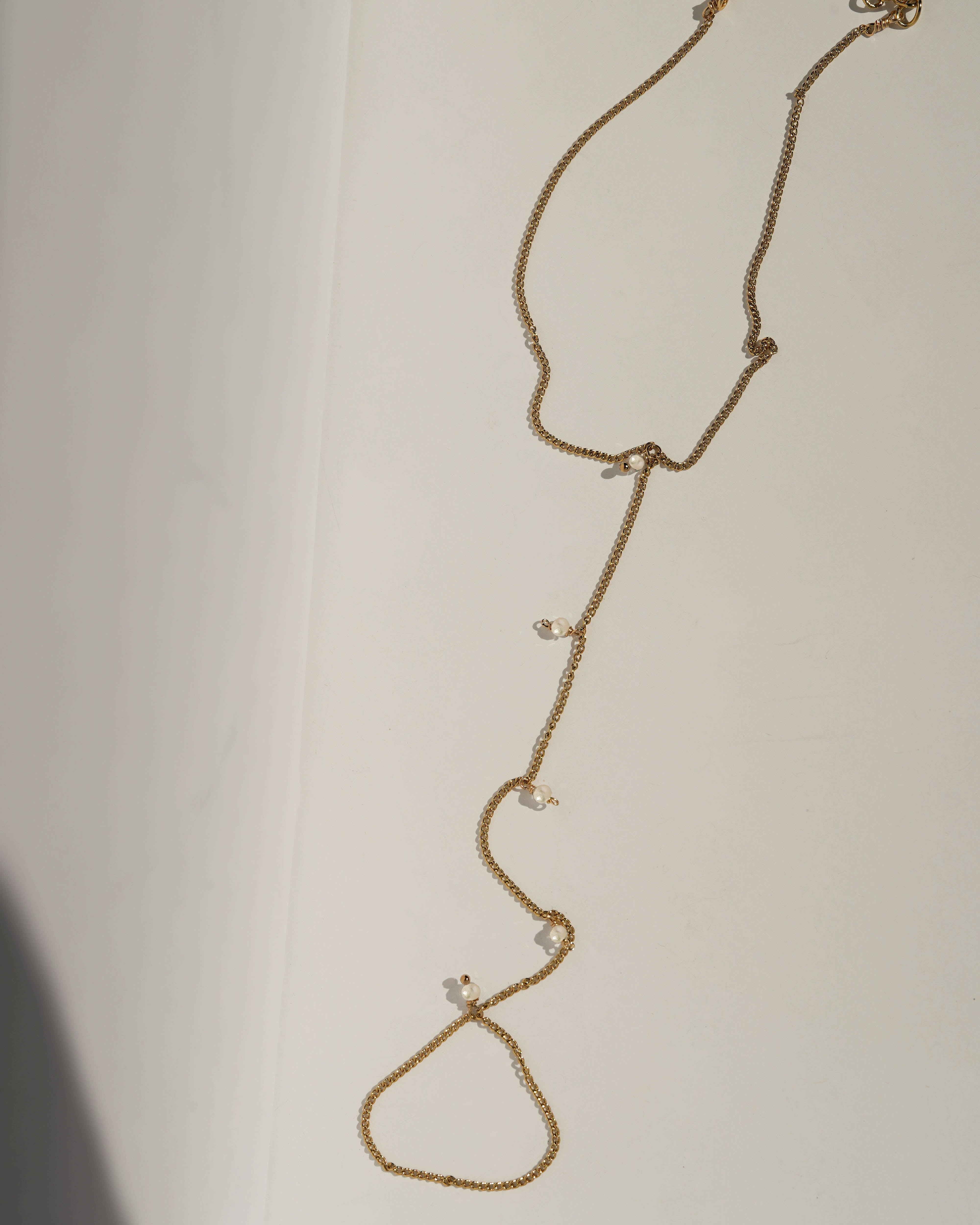 Pearl Handchain