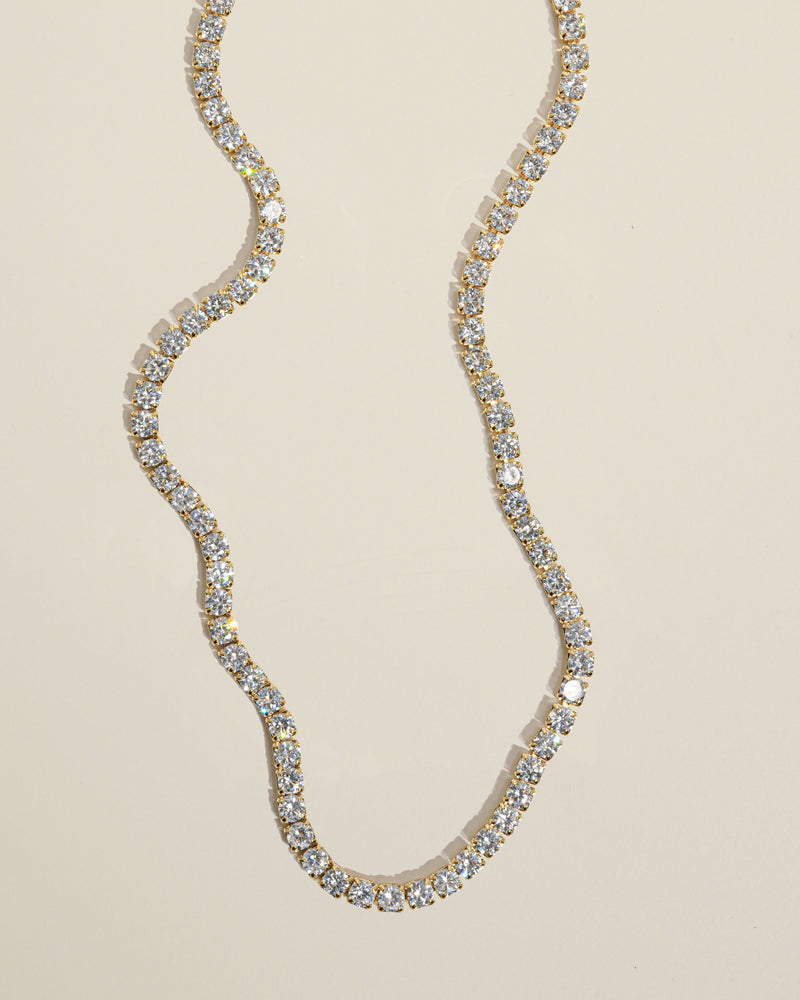 Perri Choker photo 8