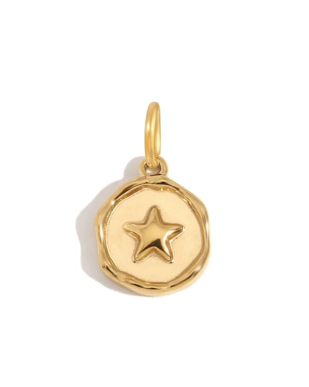 Round Star Charm