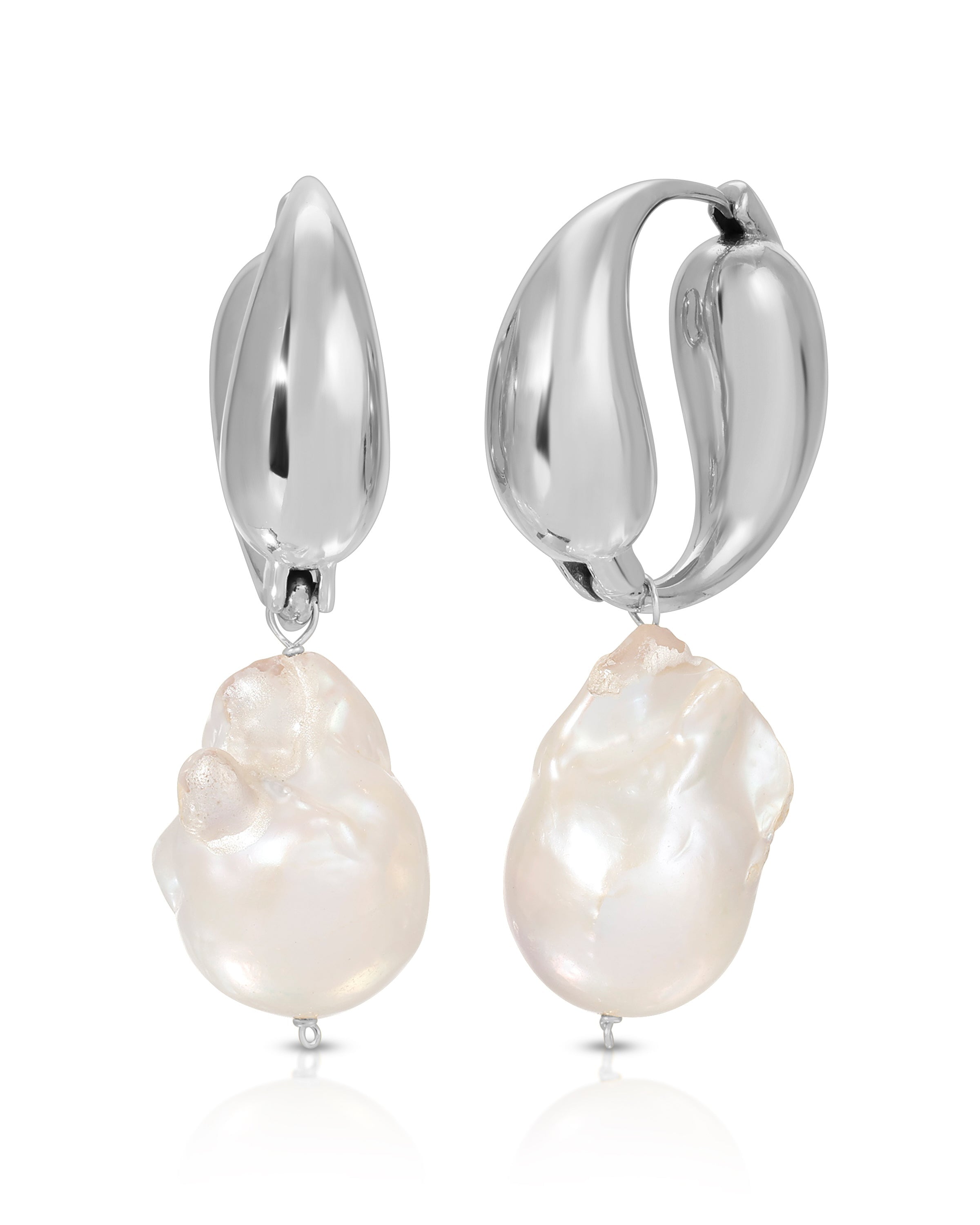 Twist Pearl Earrings