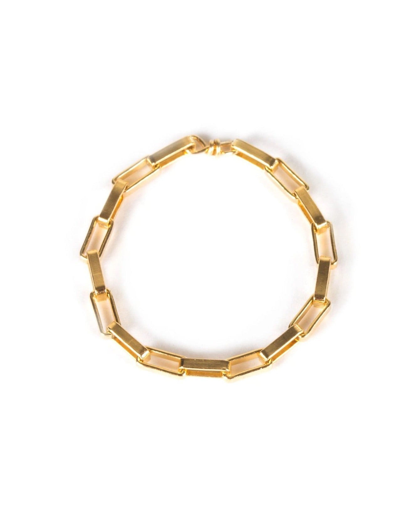 Link Chain Ring by KOZAKH. A soft link chain ring crafted in 14K Gold Filled.