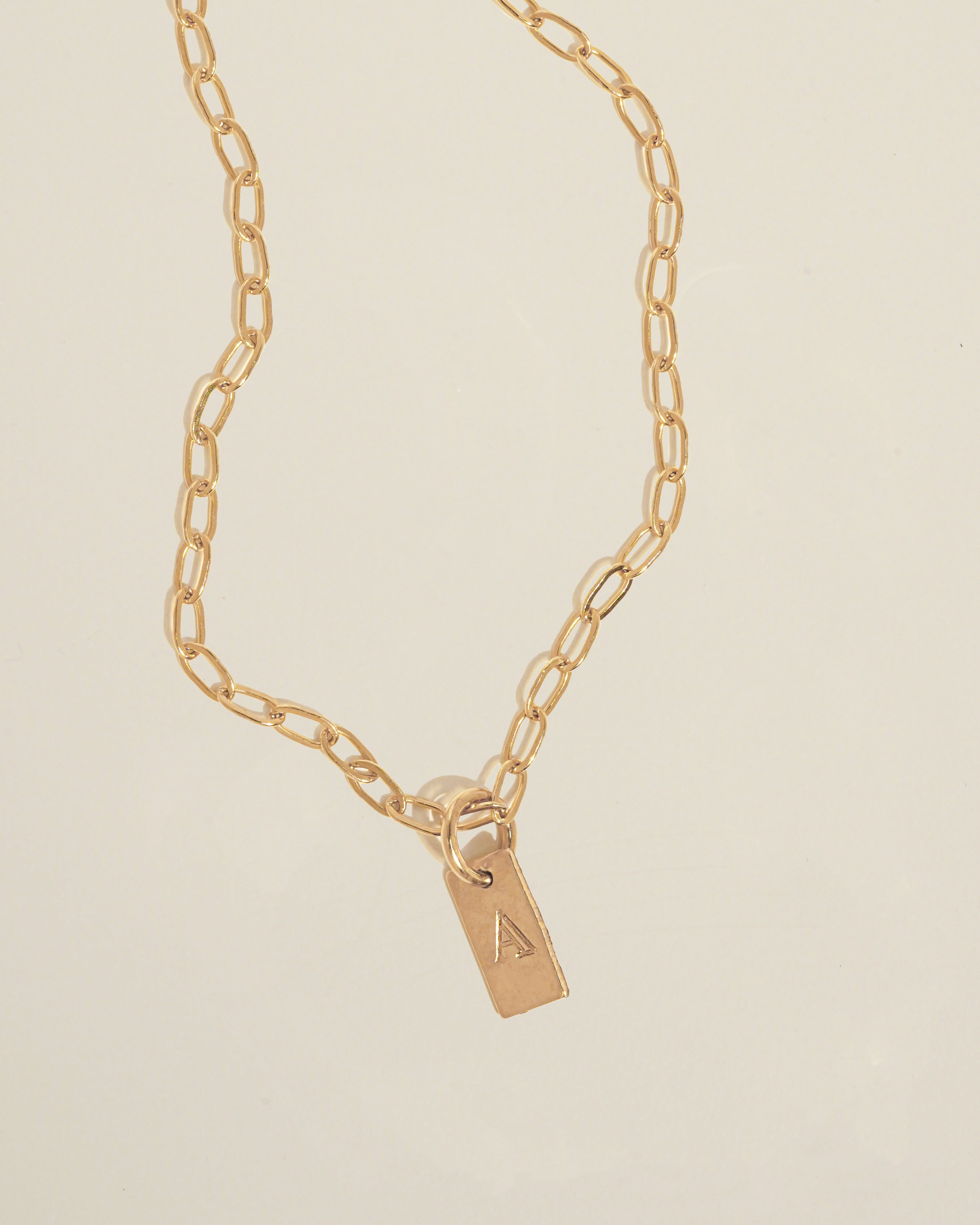 Ora Necklace