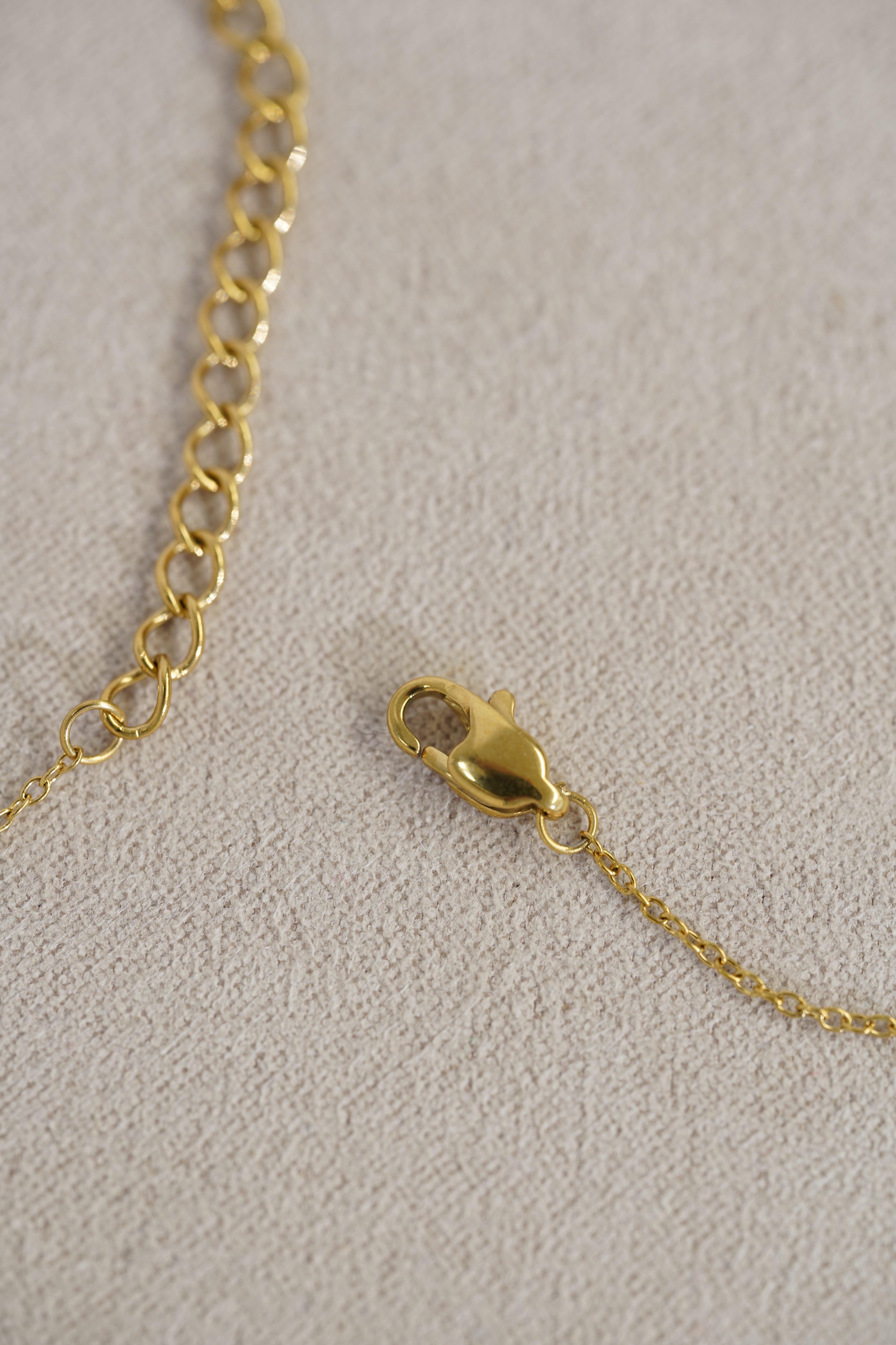 Lobster clasp closure detail