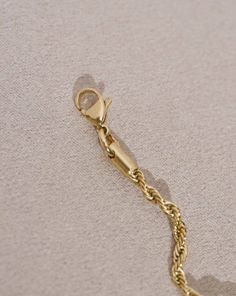 Sima Necklace